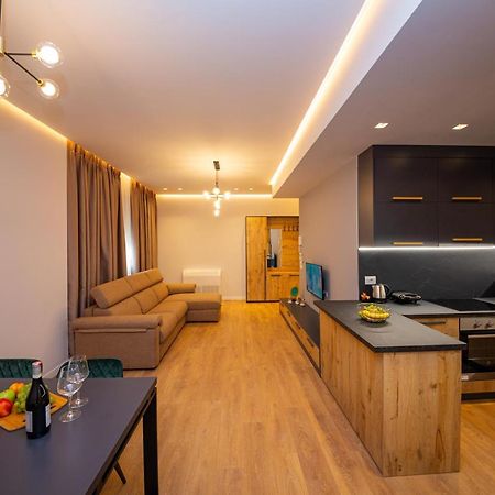 Central Chic Apartments ติรานา ภายนอก รูปภาพ