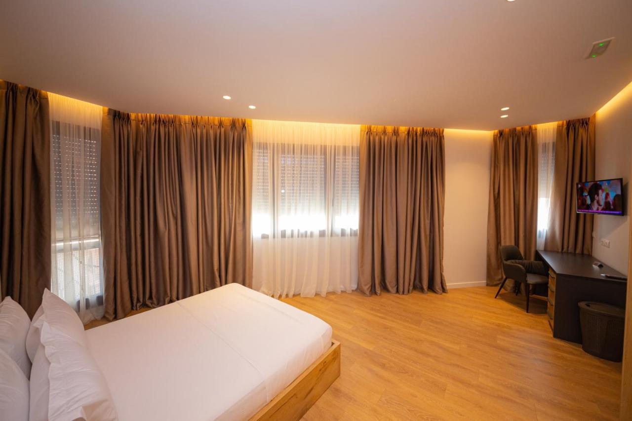 Central Chic Apartments ติรานา ภายนอก รูปภาพ