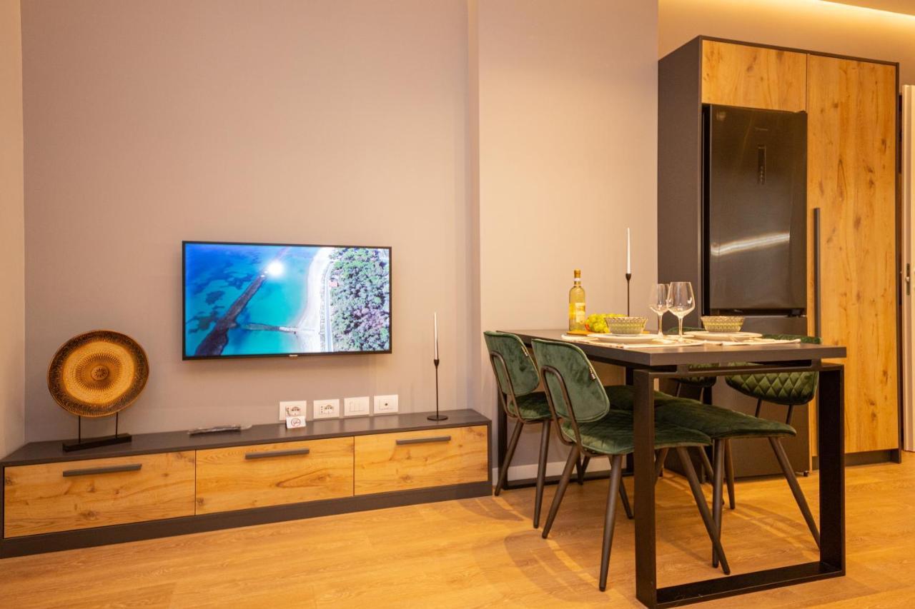 Central Chic Apartments ติรานา ภายนอก รูปภาพ