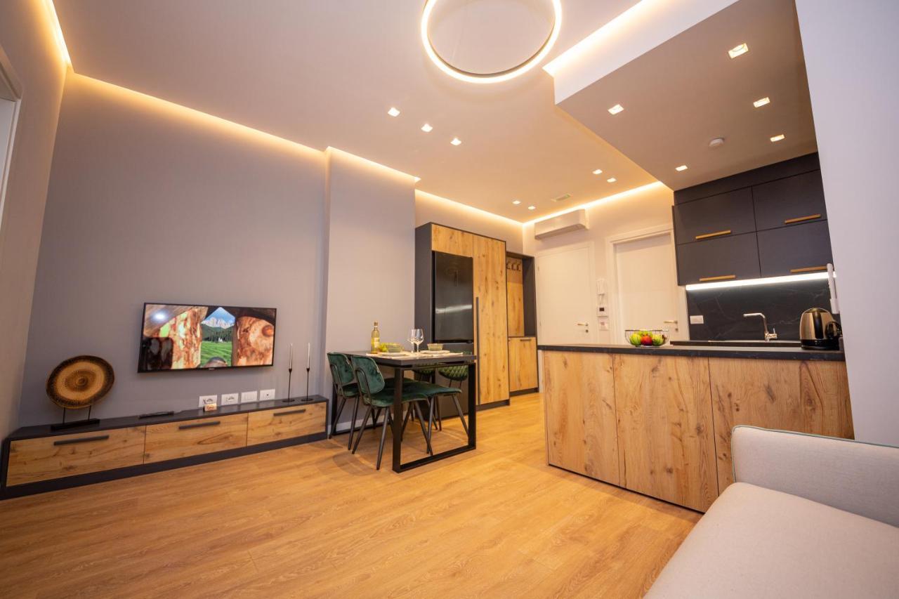 Central Chic Apartments ติรานา ภายนอก รูปภาพ