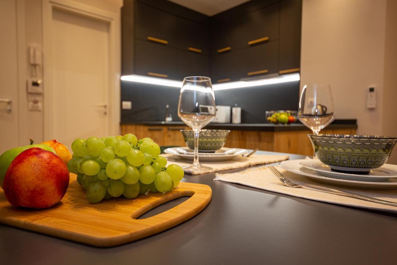 Central Chic Apartments ติรานา ภายนอก รูปภาพ